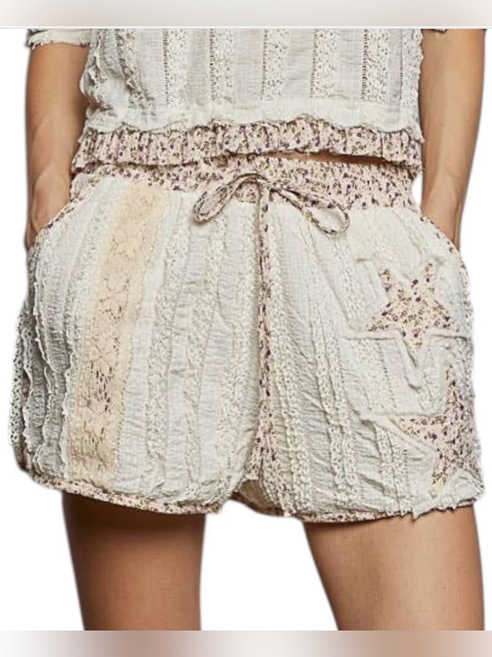 New: POL “Star Bloom” Lace Patchwork Stars Embroidered Detail Boho Shorts• Large